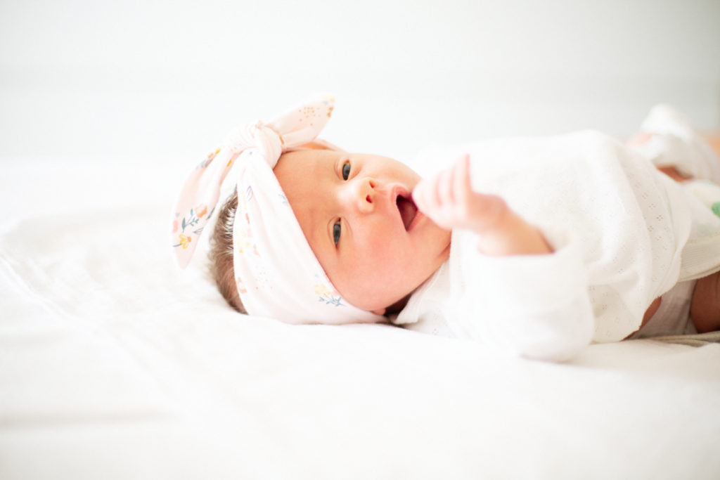 Photographe Nouveau-né Ajaccio